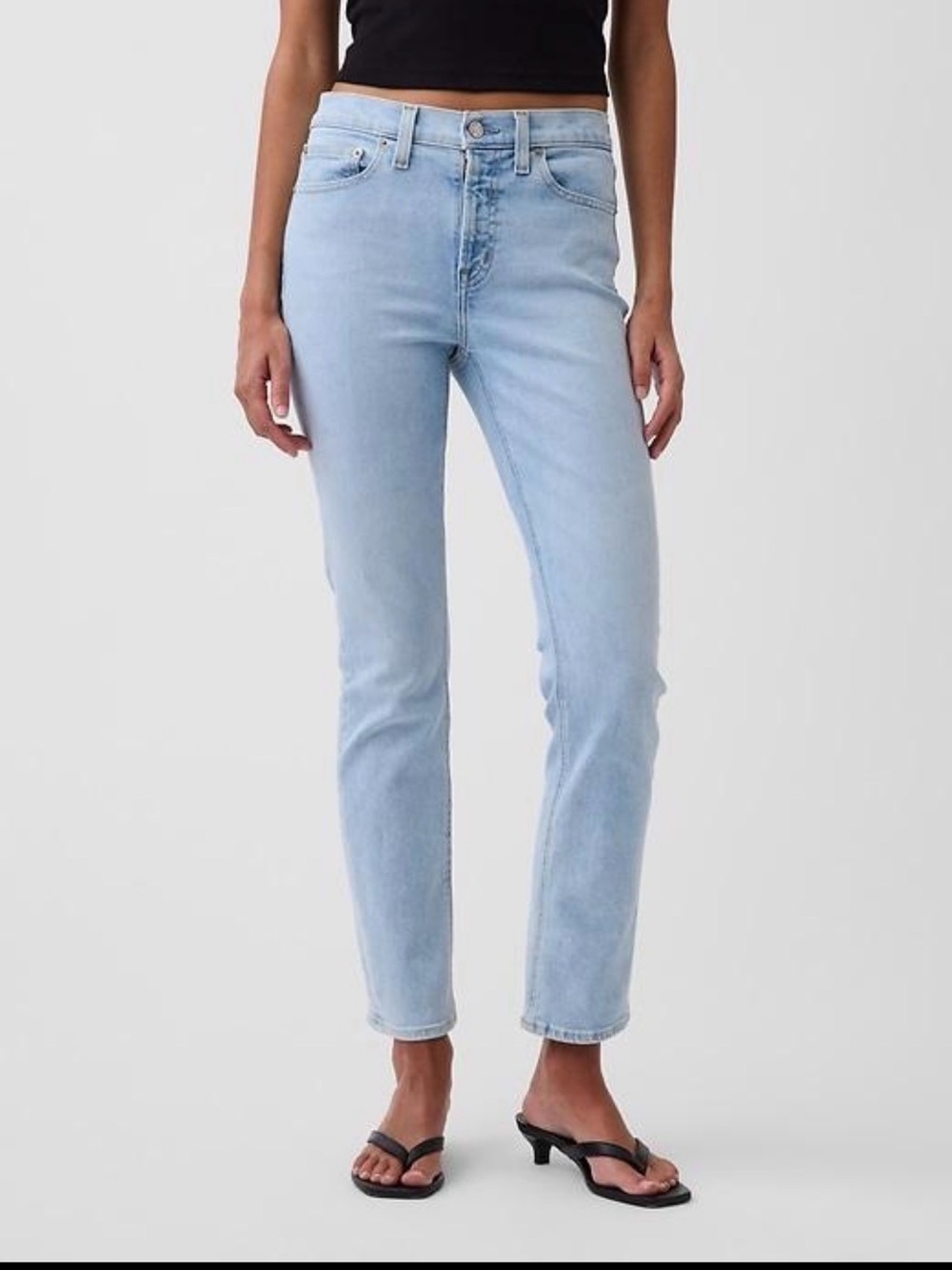 GAP Vintage Slim Mid Rise in color Destroy